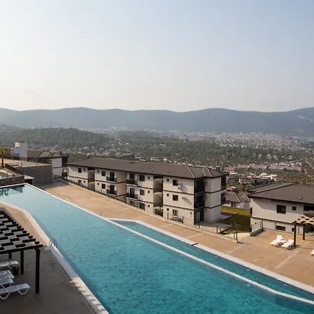 Sea View Flat With Shared Pool 5 Min To Beach Διαμέρισμα Akbük